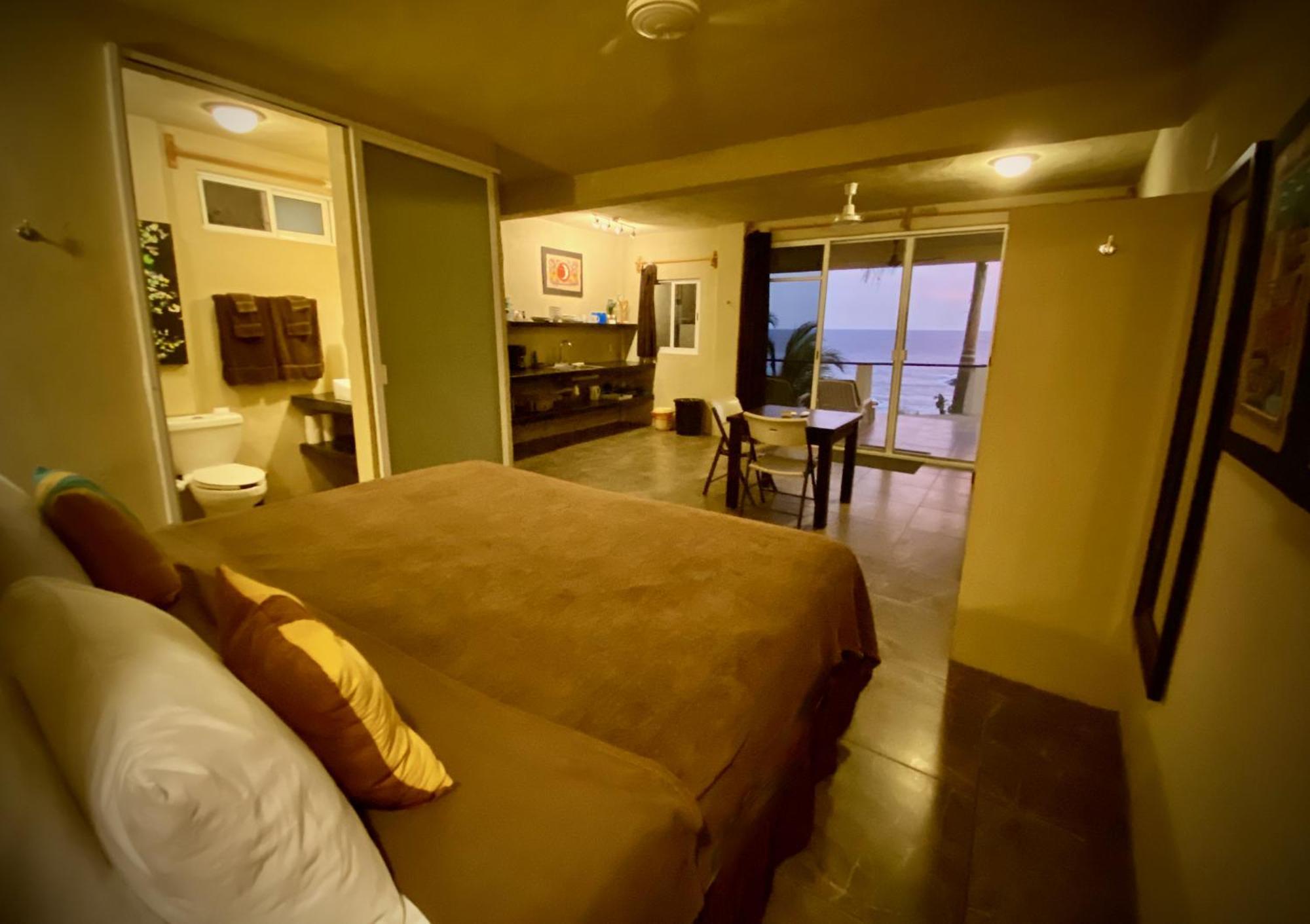 Casablanca Guest House - Adults Only - Starlink Internet! Zipolite Buitenkant foto