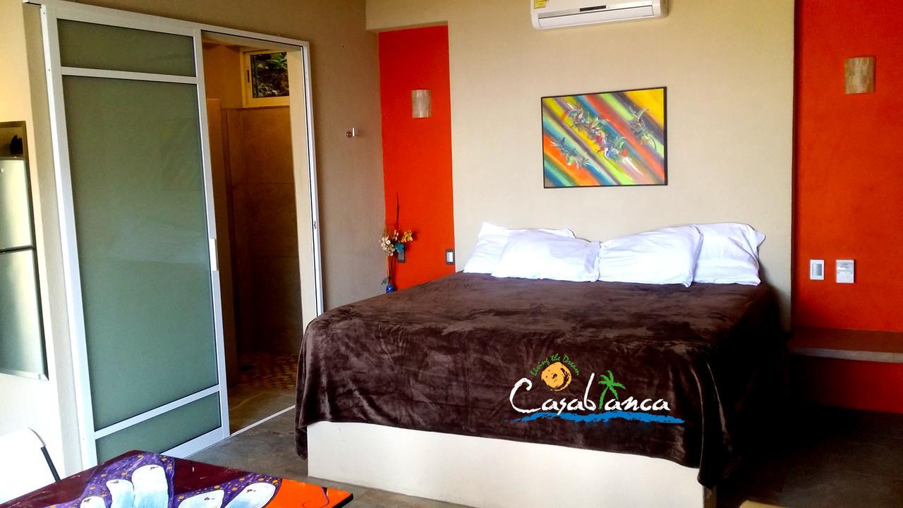 Casablanca Guest House - Adults Only - Starlink Internet! Zipolite Buitenkant foto
